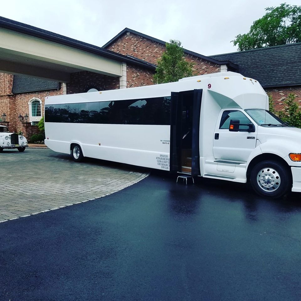 Party Bus Limo Service